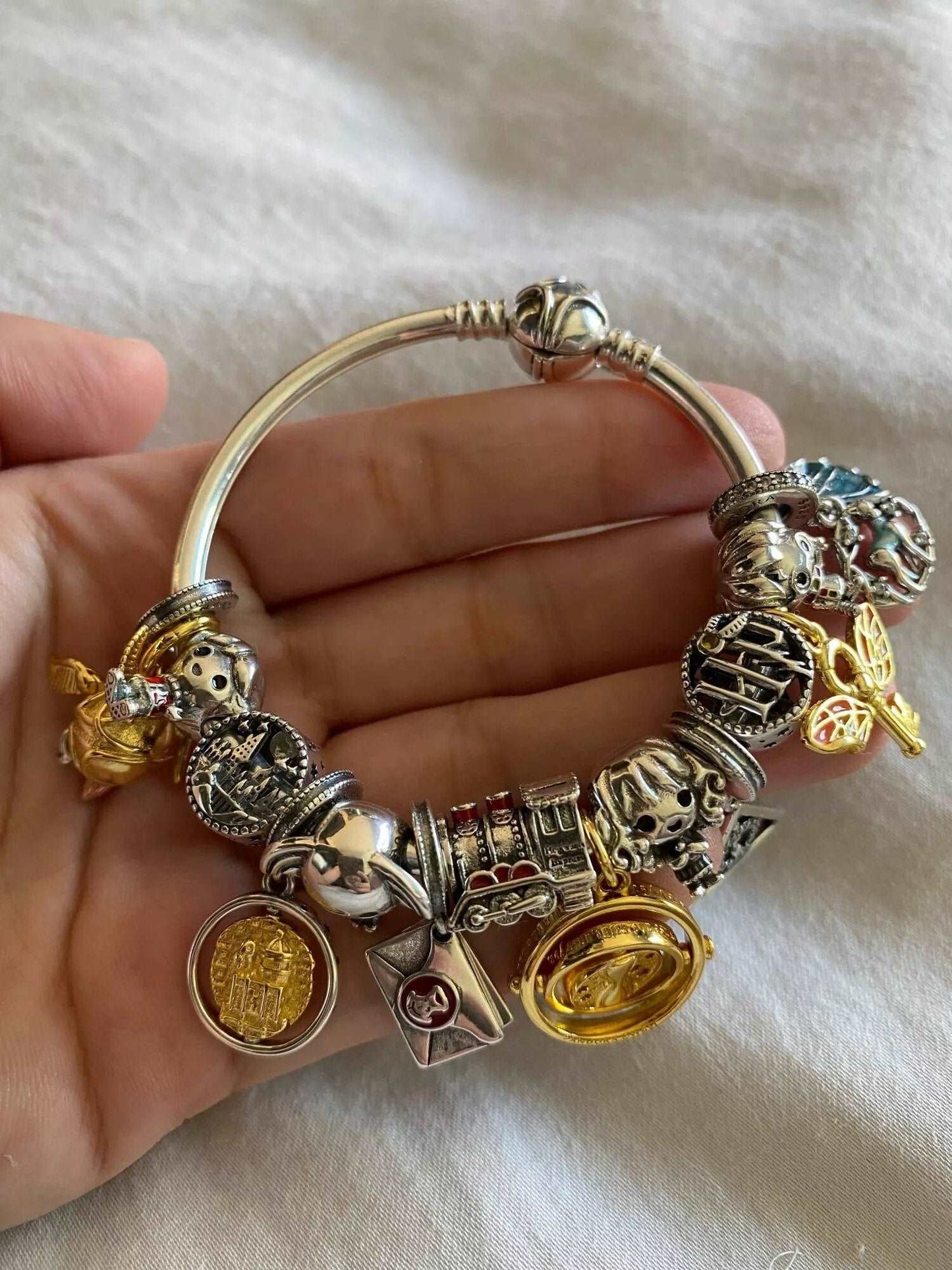 Berloque Castelo de Hogwarts Prata 925 - Lavanda Lilac - Lavanda Lilac